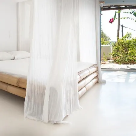 Arios, Pool, Jacuzzi And Sea *