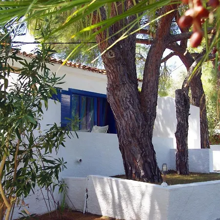 וילה Arios, Pool, Jacuzzi And Sea Kanapitsa (Skiathos)