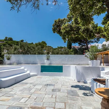 Arios, Pool, Jacuzzi And Sea וילה *