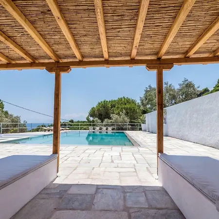וילה Arios, Pool, Jacuzzi And Sea Kanapitsa (Skiathos)
