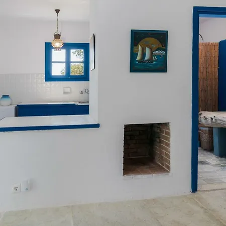 Arios, Pool, Jacuzzi And Sea וילה *