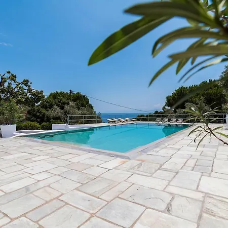 Arios, Pool, Jacuzzi And Sea וילה *