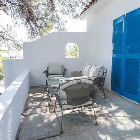 Arios, Pool, Jacuzzi And Sea Kanapitsa (Skiathos)