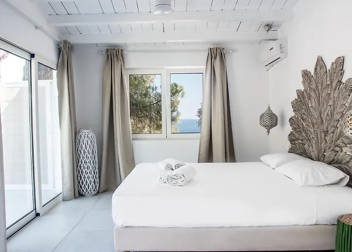 Arios, Pool, Jacuzzi And Sea * Kanapitsa (Skiathos)