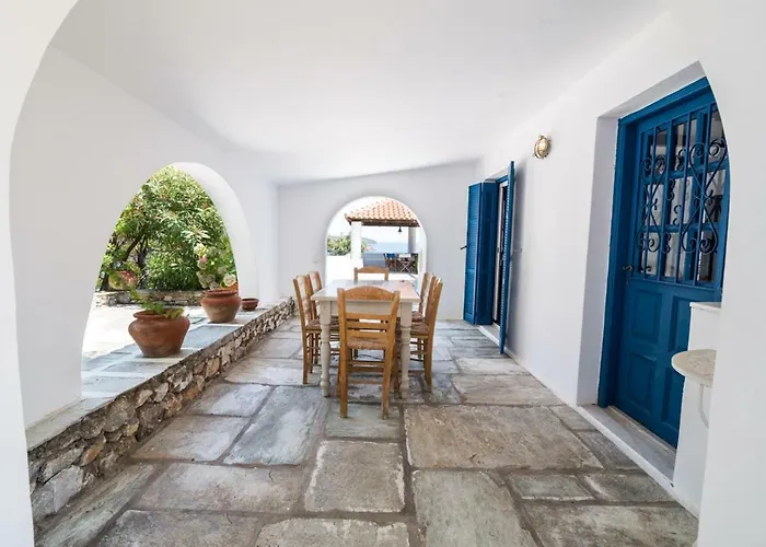 Arios, Pool, Jacuzzi And Sea Kanapitsa (Skiathos)