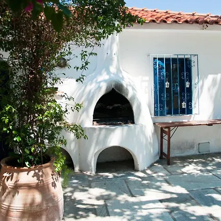 Arios, Pool, Jacuzzi And Sea * Kanapitsa (Skiathos)