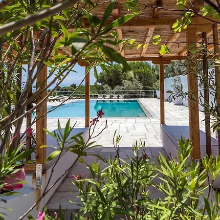 Arios, Pool, Jacuzzi And Sea * 卡纳皮特萨